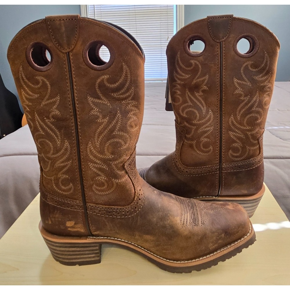 Ariat® (Men's 9 D) Hybrid Roughstock™ Square Toe Cowboy Boot, Distressed Brown - Picture 9 of 12